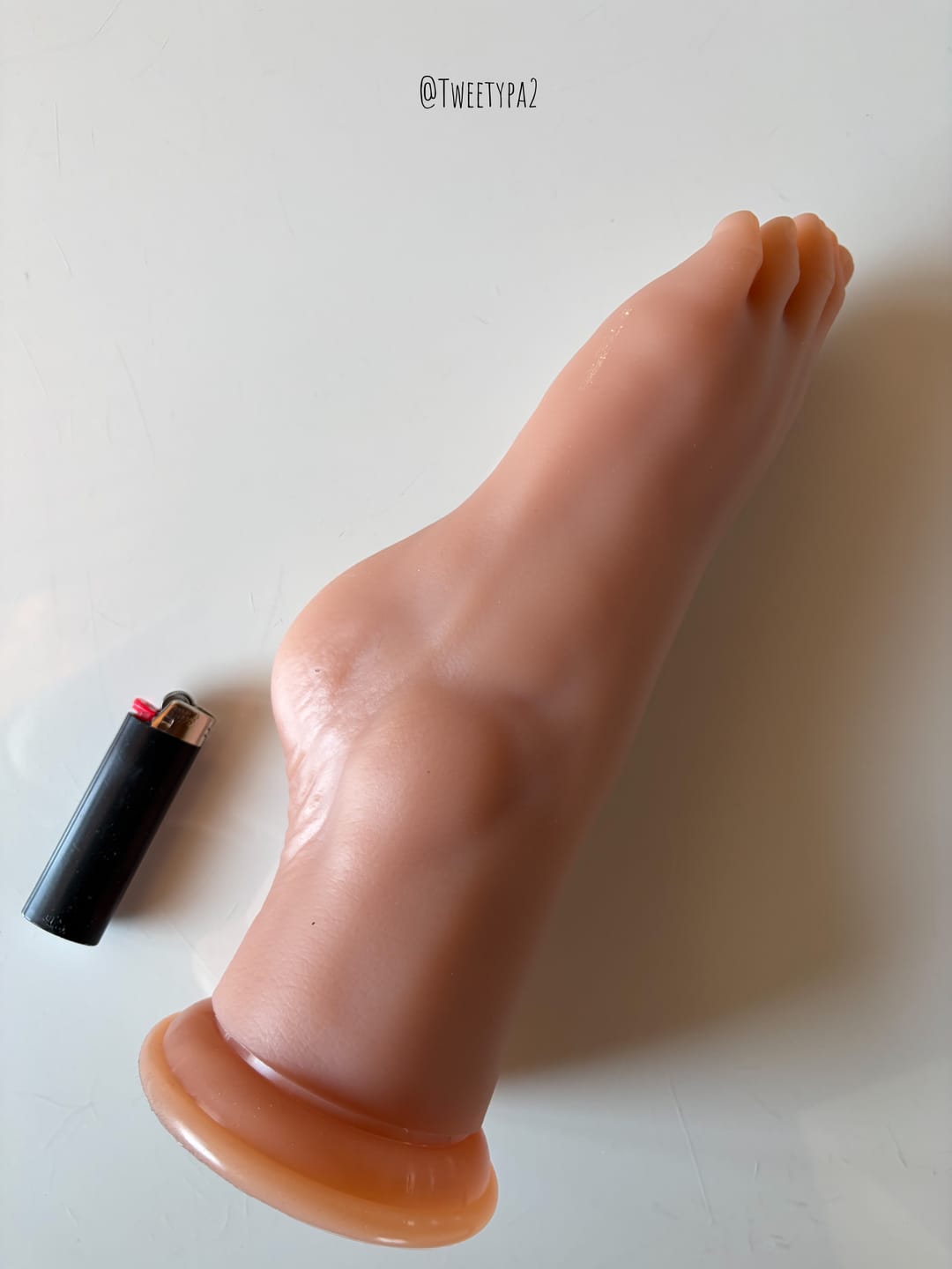 Customer photo review of Realistic Foot-Shaped Dildo with Suction Base