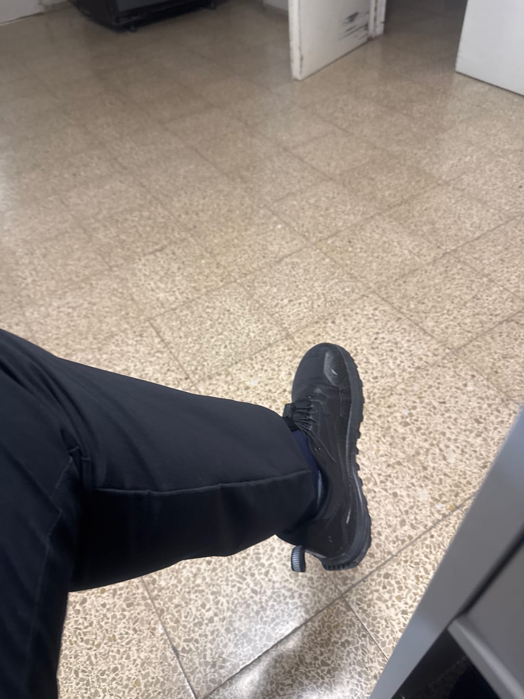 Customer photo review of Stratus - Zapatos De Punta Ancha