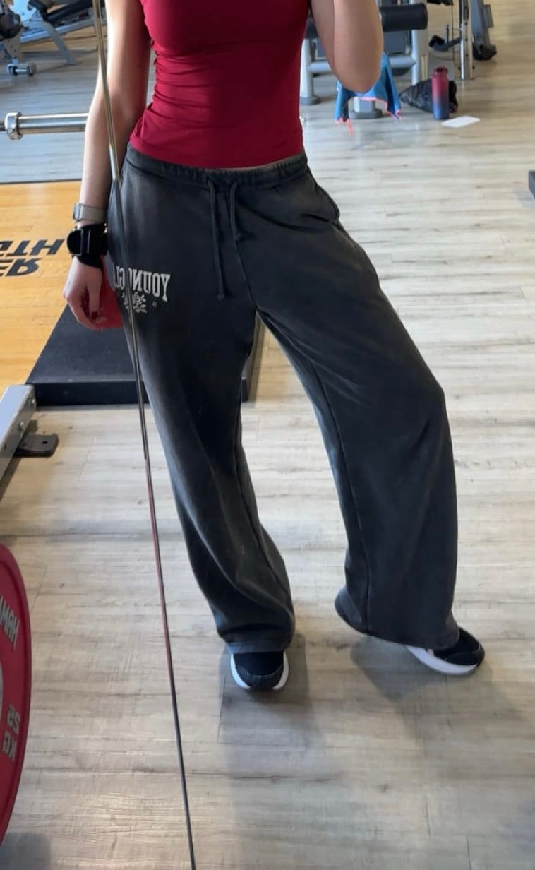 Customer photo review of W2213 - OTG Straight Leg Joggers