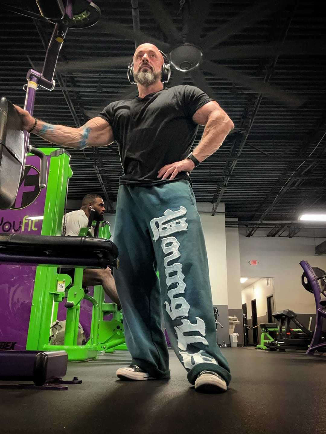Customer photo review of 2127 - Big Patch Sweats