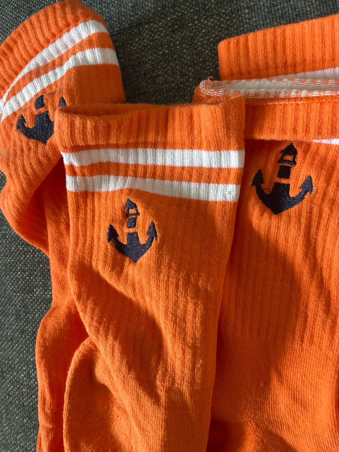 Customer photo review of Mooinzen Logo · 2er-Pack Unisex Crew Socken (2 Paar)