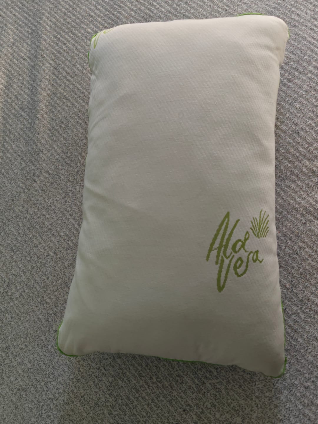 Customer photo review of Flo Adjustable Pillow (Fibre)