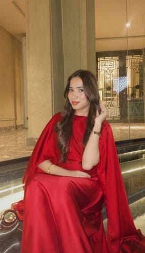 Customer photo review of { SILK CAPE SHAWL DRESS } { Half sleeves attach with the gown }