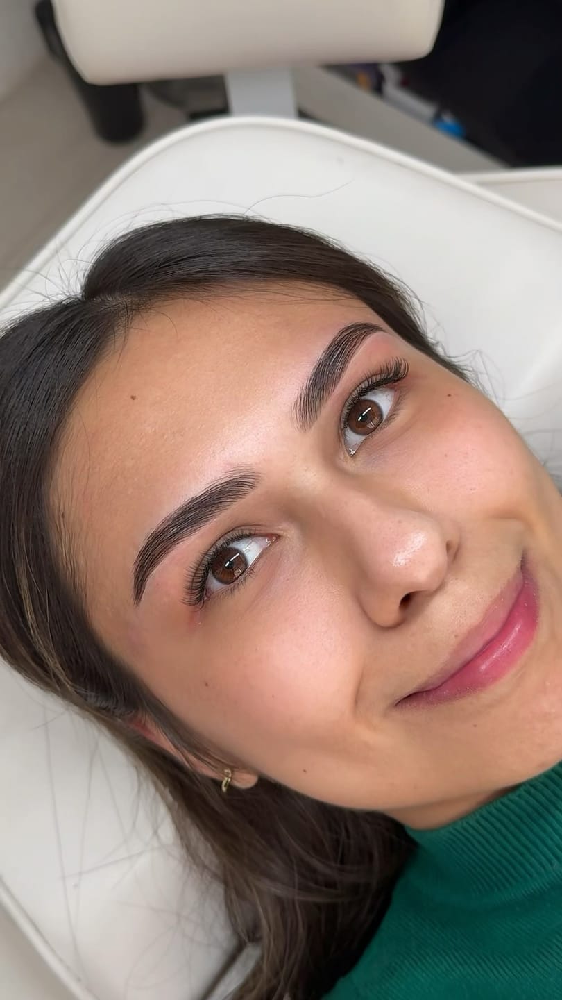 Customer photo review of Mixed Classic Lashes