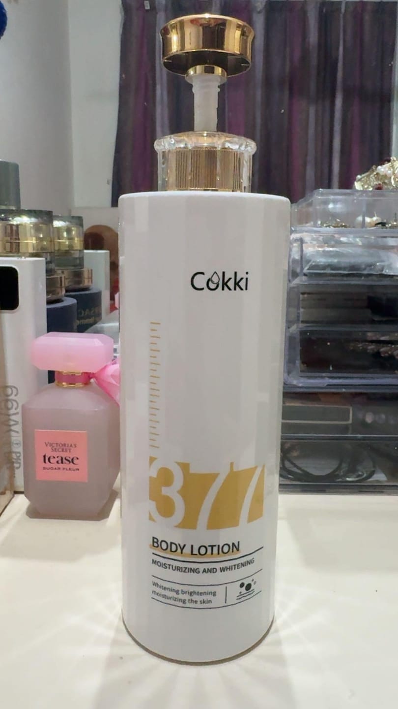 Customer photo review of 377 Bodylotion Moisturizing And Whitening 800ml