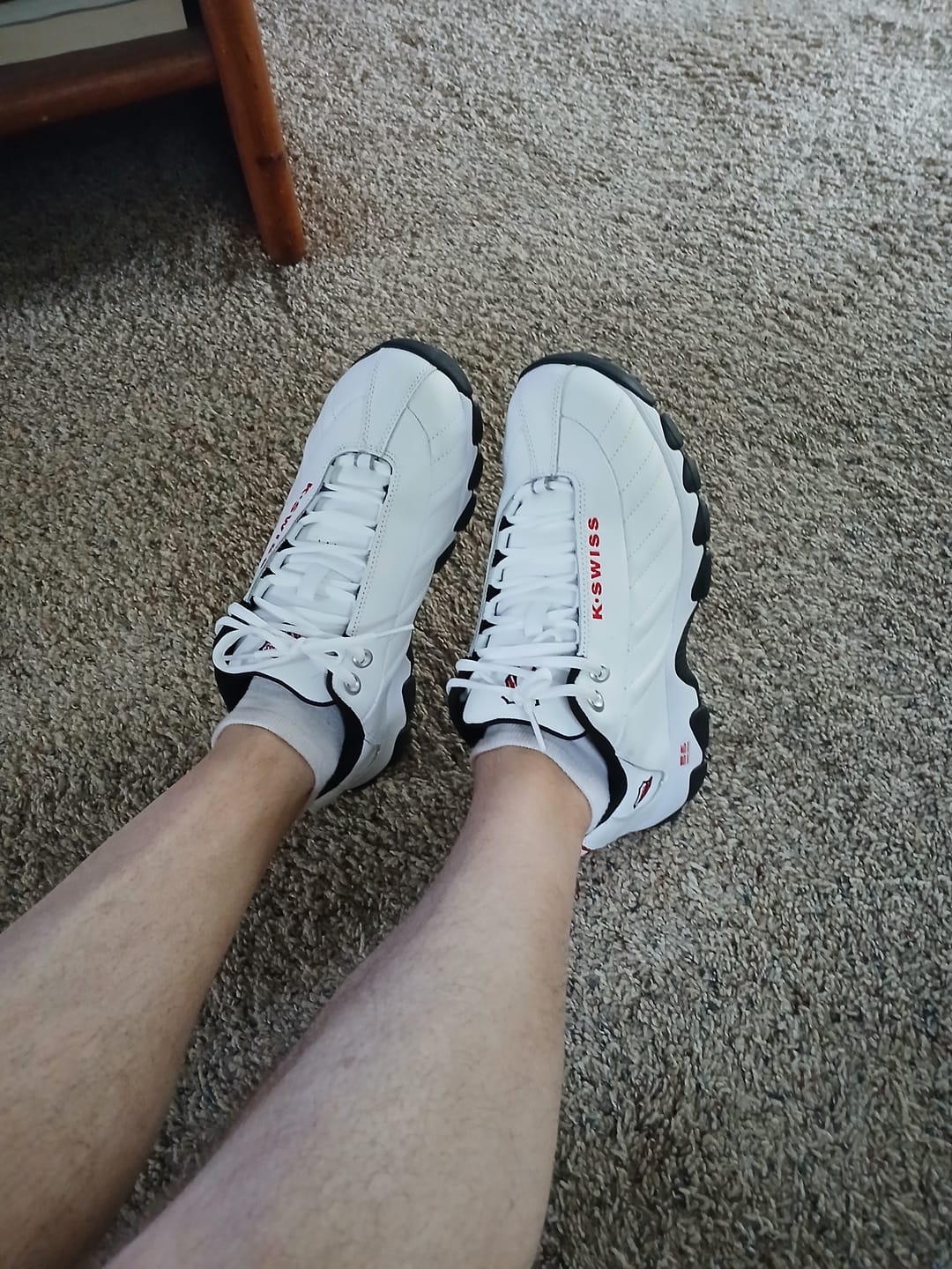 Customer photo review of 03426-122-XW | ST329 CMF | WHITE/BLACK/RED
