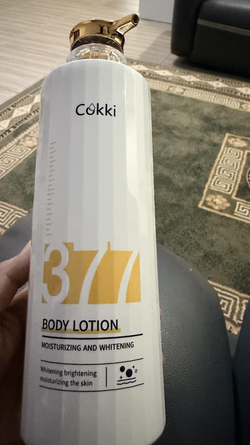 Customer photo review of 377 Bodylotion Moisturizing And Whitening 800ml