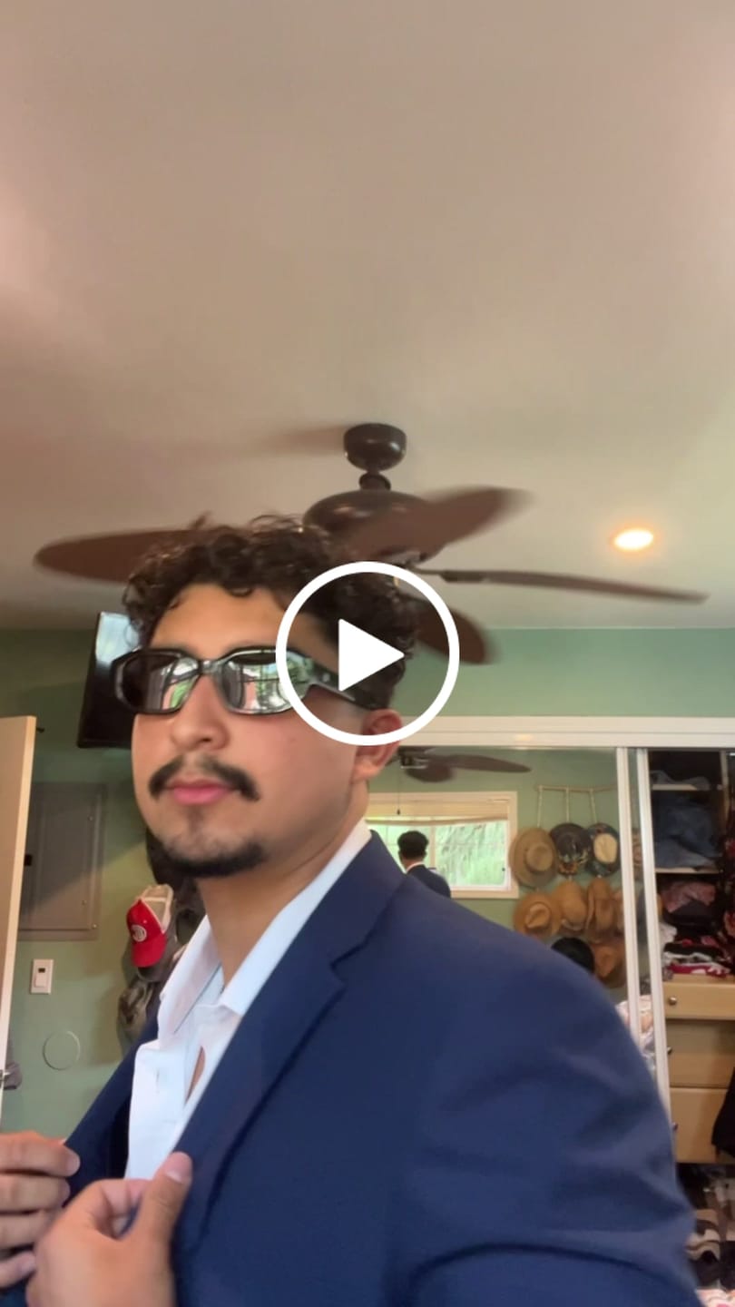 Customer video review of THE BLACKOUTS