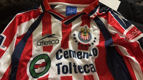 Customer photo review of Chivas Local - 99/00