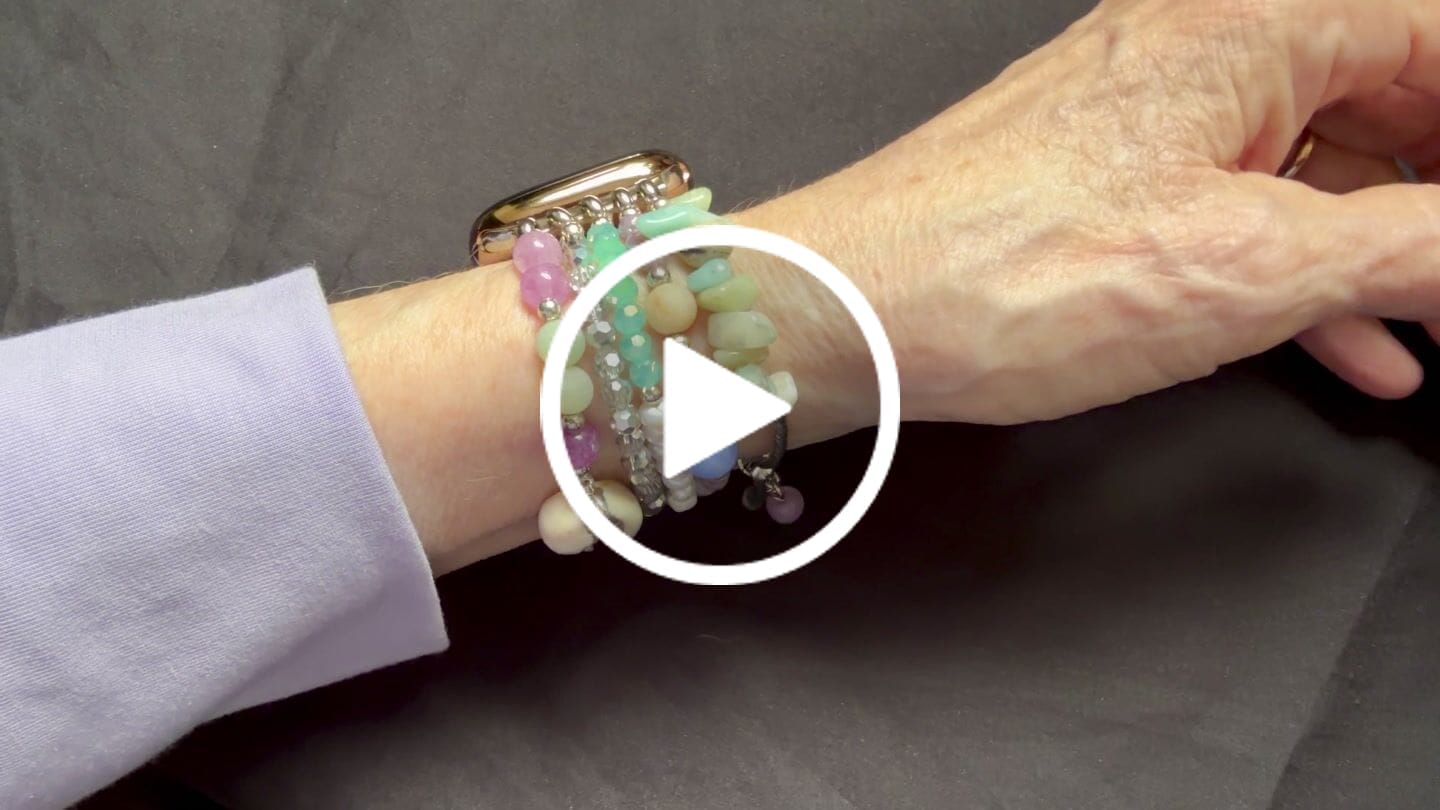 Customer video review of Seaside Dreams Stretch Apple Watch Strap