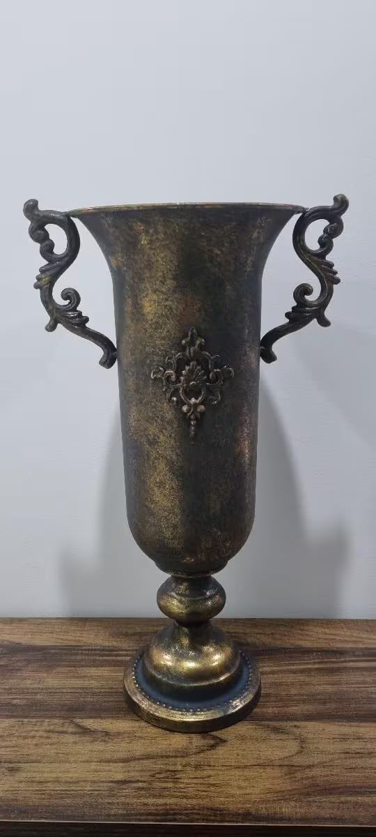 Customer photo review of Antique Gold Vase – Vintage Metal Statement Piece