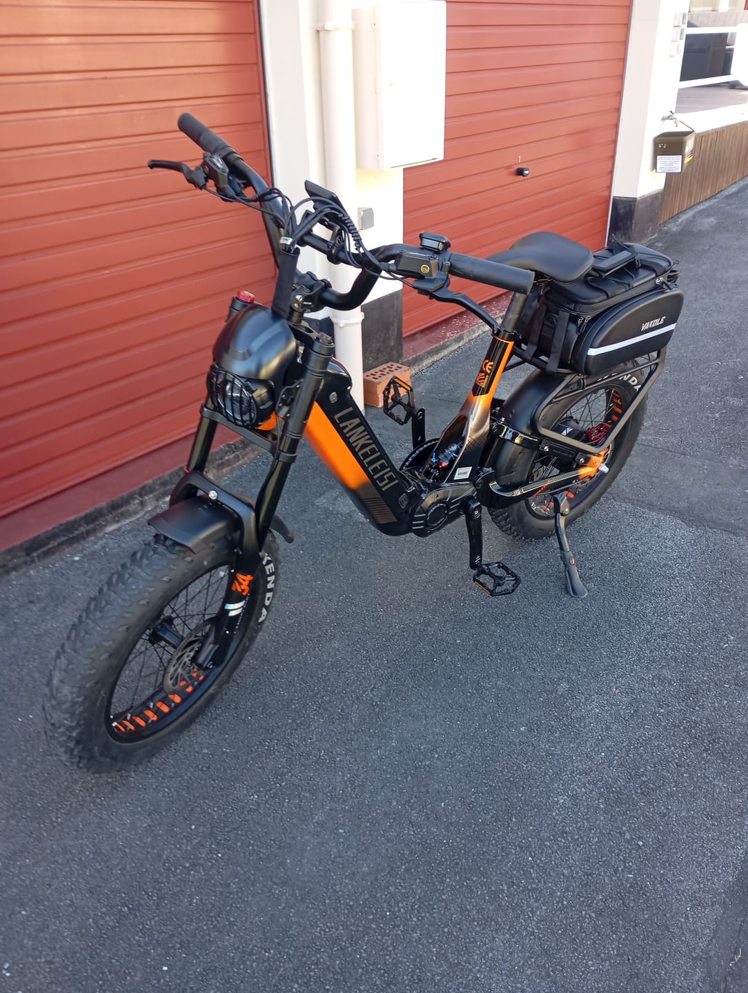 Customer photo review of Lankeleisi RX800 Plus 2025 Version 1000W 20" Fat Bike 960Wh Full Suspension Electric Bike with Torque Sensor 48V 20Ah Battery SUV E-Bike