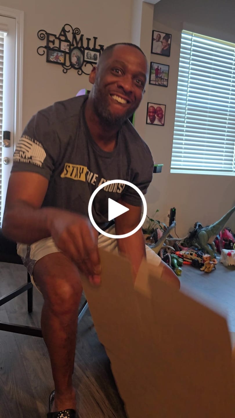 Customer video review of Personalized photo Painting