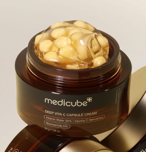 مراجعة بالصور من عميل لمنتج Medicube Deep Vita C Capsule Cream - 55G