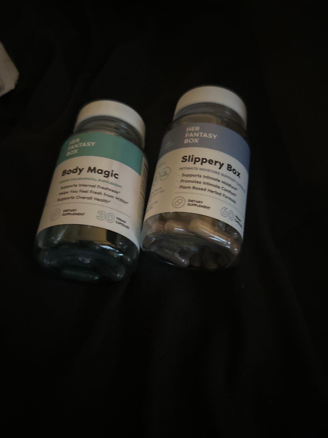 Customer photo review of Slippery Box - Extra Moisture Support Capsules