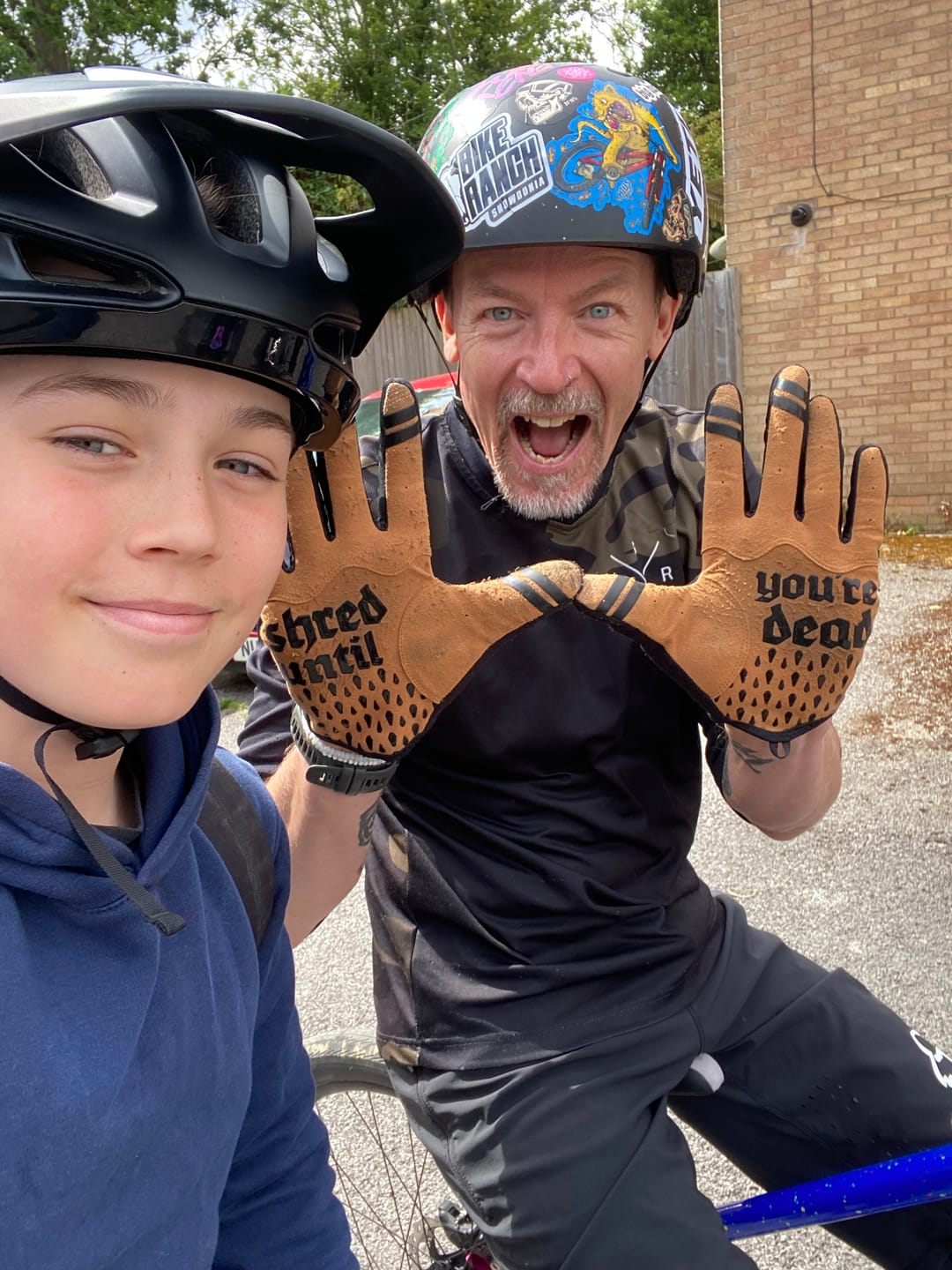 Customer photo review of Wraith | Gravity Gloves