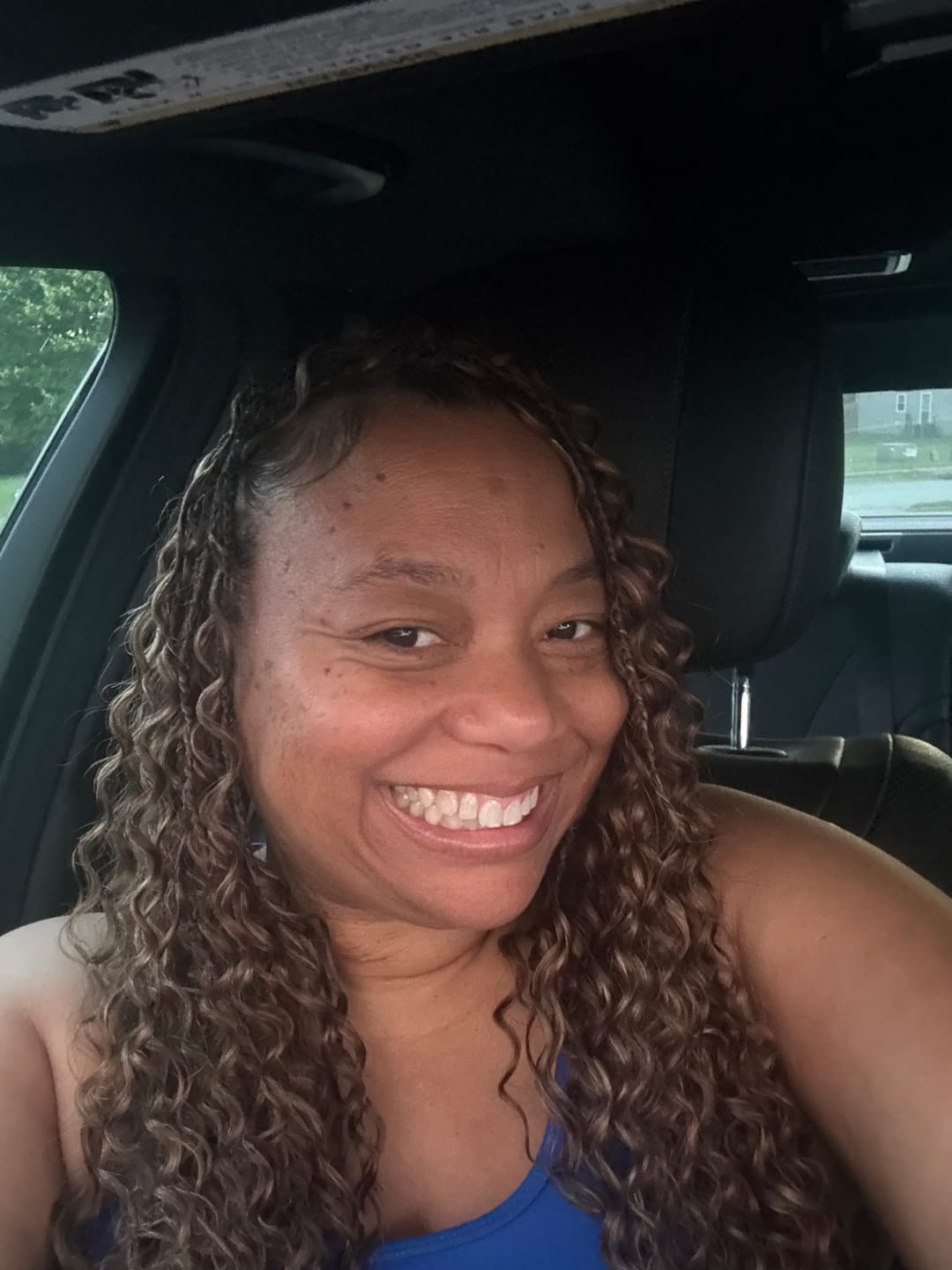 Customer photo review of #4/27/30 Mix Color Blend Deep Wave Human Crochet Hair