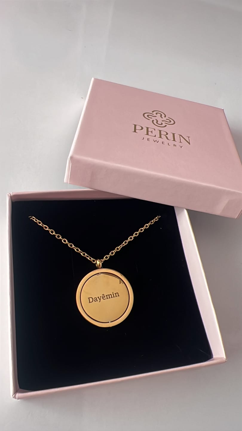 Customer photo review of Spinner round necklace- engravable gold