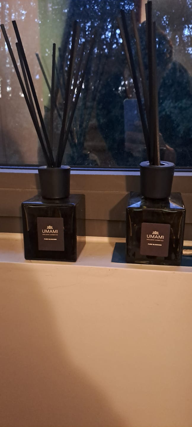 Customer photo review of Istanbul Bosphorus Geurstokjes Navulling 985ml