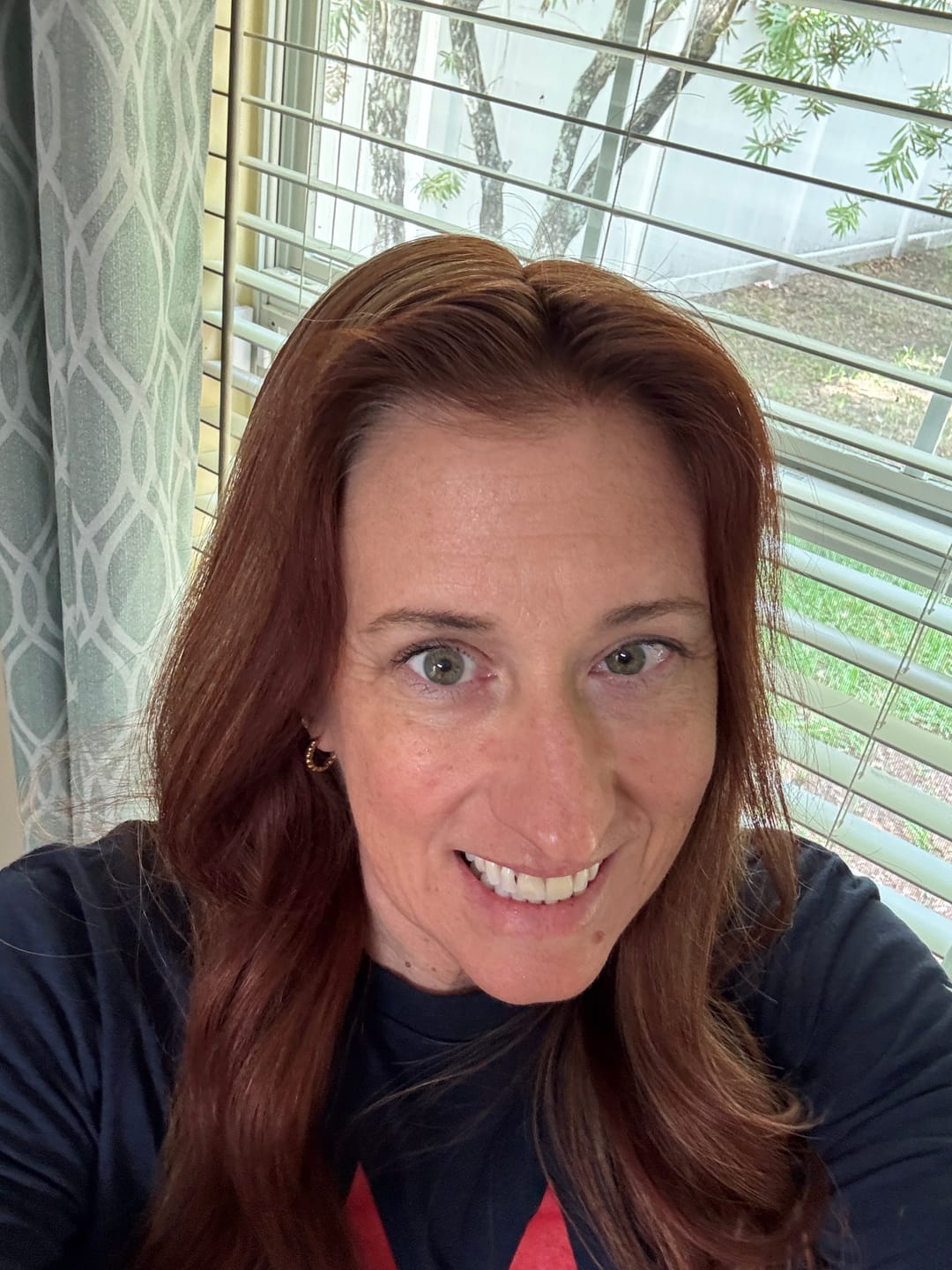 Customer photo review of Nicole Full Volume Hair Topper