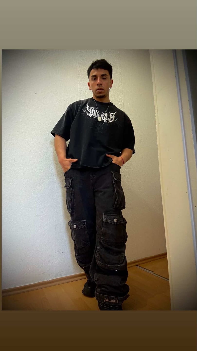 Customer photo review of 6002 - Hella Pocket Jeans