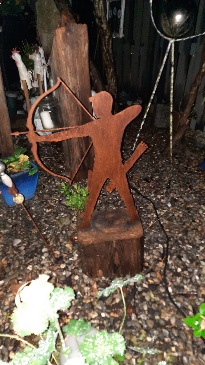 Customer photo review of Gartenstecker Bogenschütze