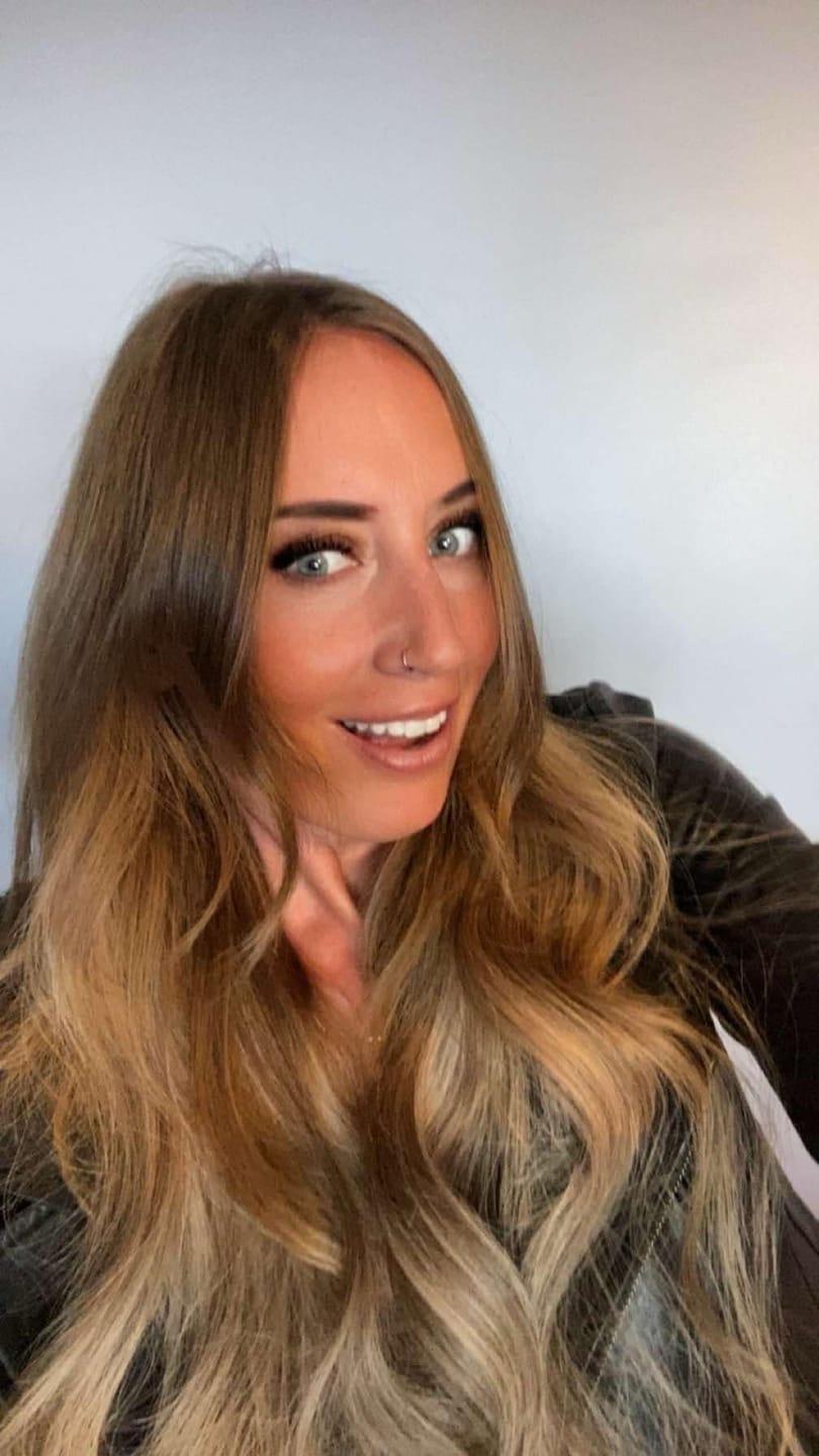 Customer photo review of Virgin Genius Weft Hair Extensions Balayage Brown #4/27/4