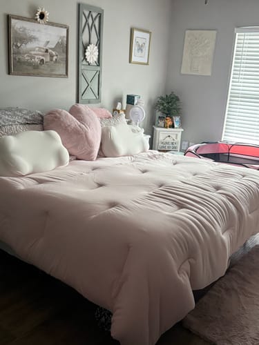 Customer photo review of CloudAlign™ Pillow