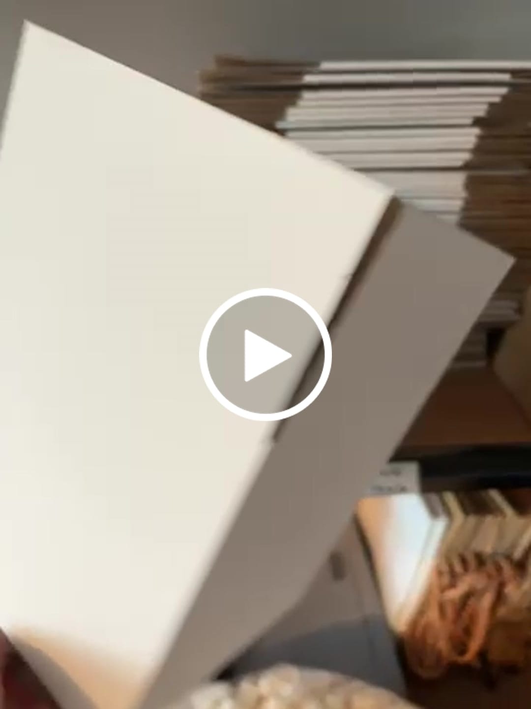 Customer video review of 165 x 165 x 165mm Regular White Mailing Box B149