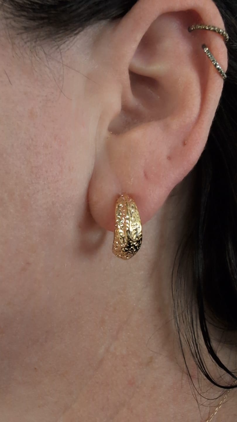 Customer photo review of Oaklynn 18k White Gold Plated 20mm Semi-Hoop Earrings for Women