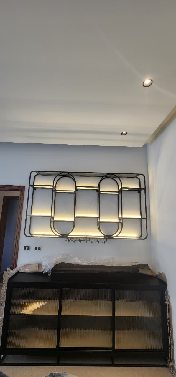 Customer photo review of Ellipse Bar