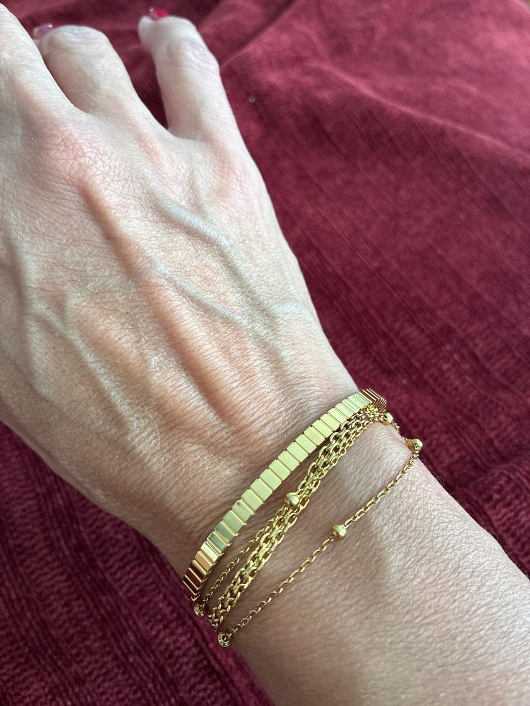 Customer photo review of Tara Gold Bangle