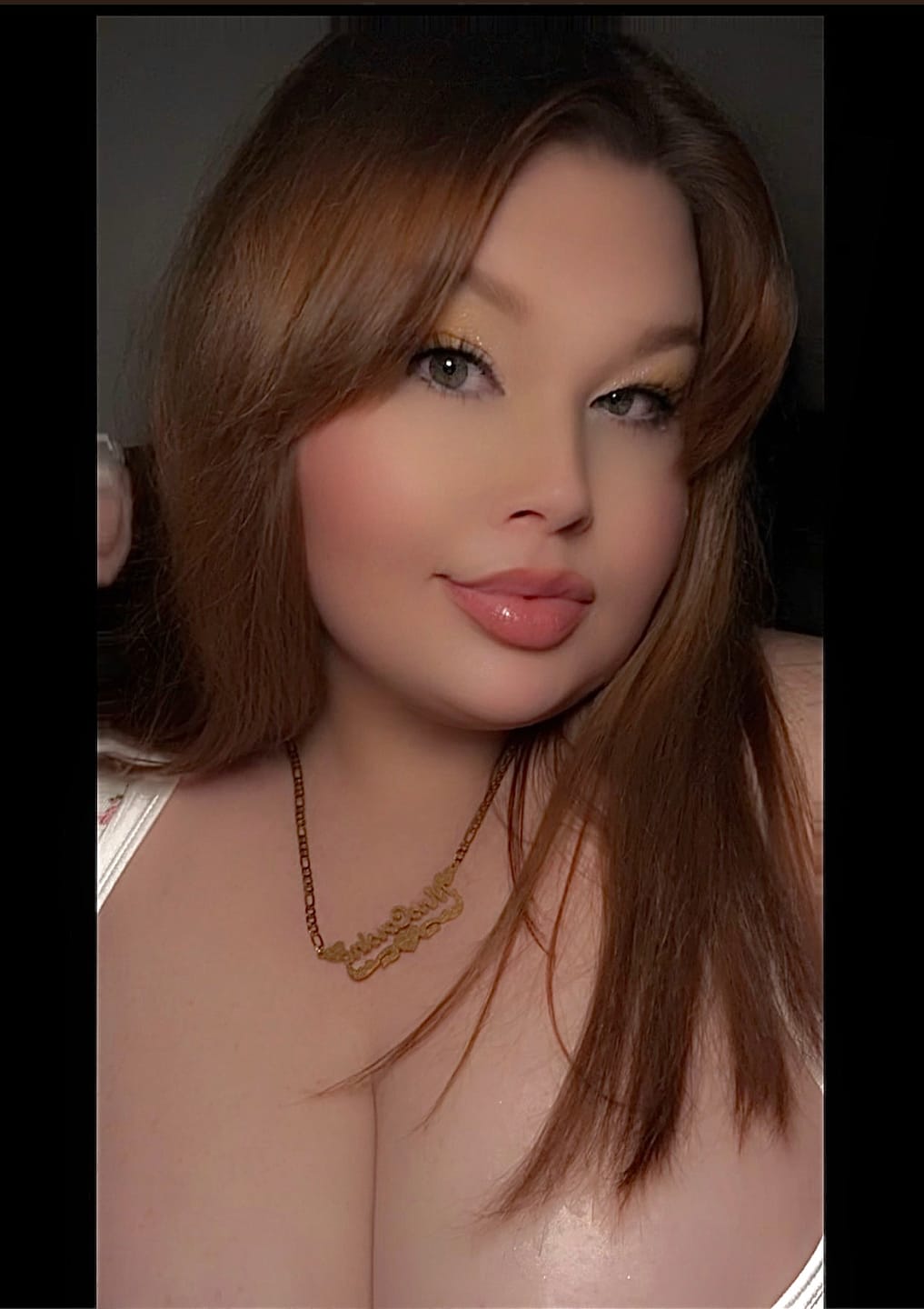 Customer photo review of Diamond Cut Lovely Heart Name Necklace