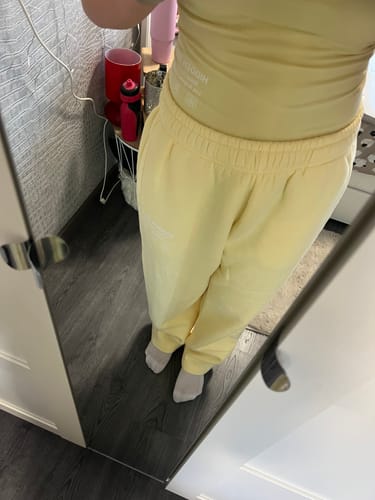 Customer photo review of LABEL STRAIGHT LEG SWEATPANTS BUTTER YELLOW