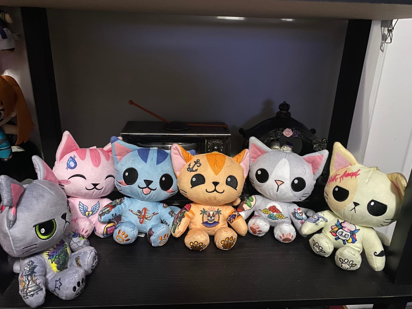 Customer photo review of Cattoos Plush Pendant Blind Box