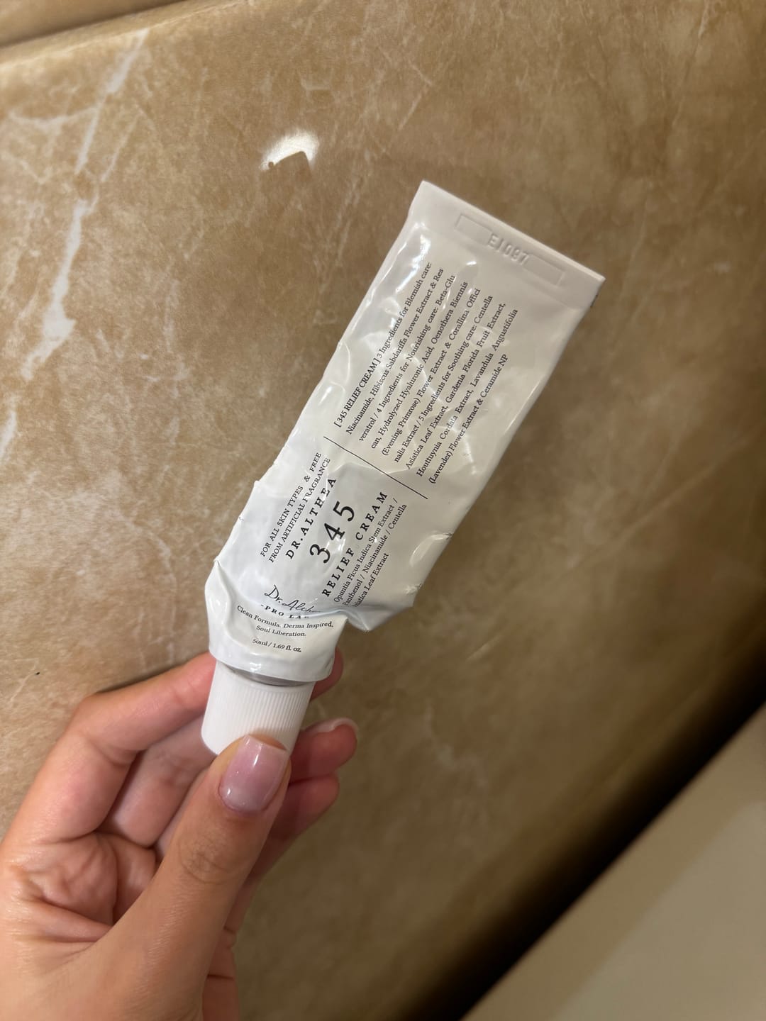 Customer photo review of Nomierinošs krēms ar resveratrolu Dr. Althea 345 Relief Cream