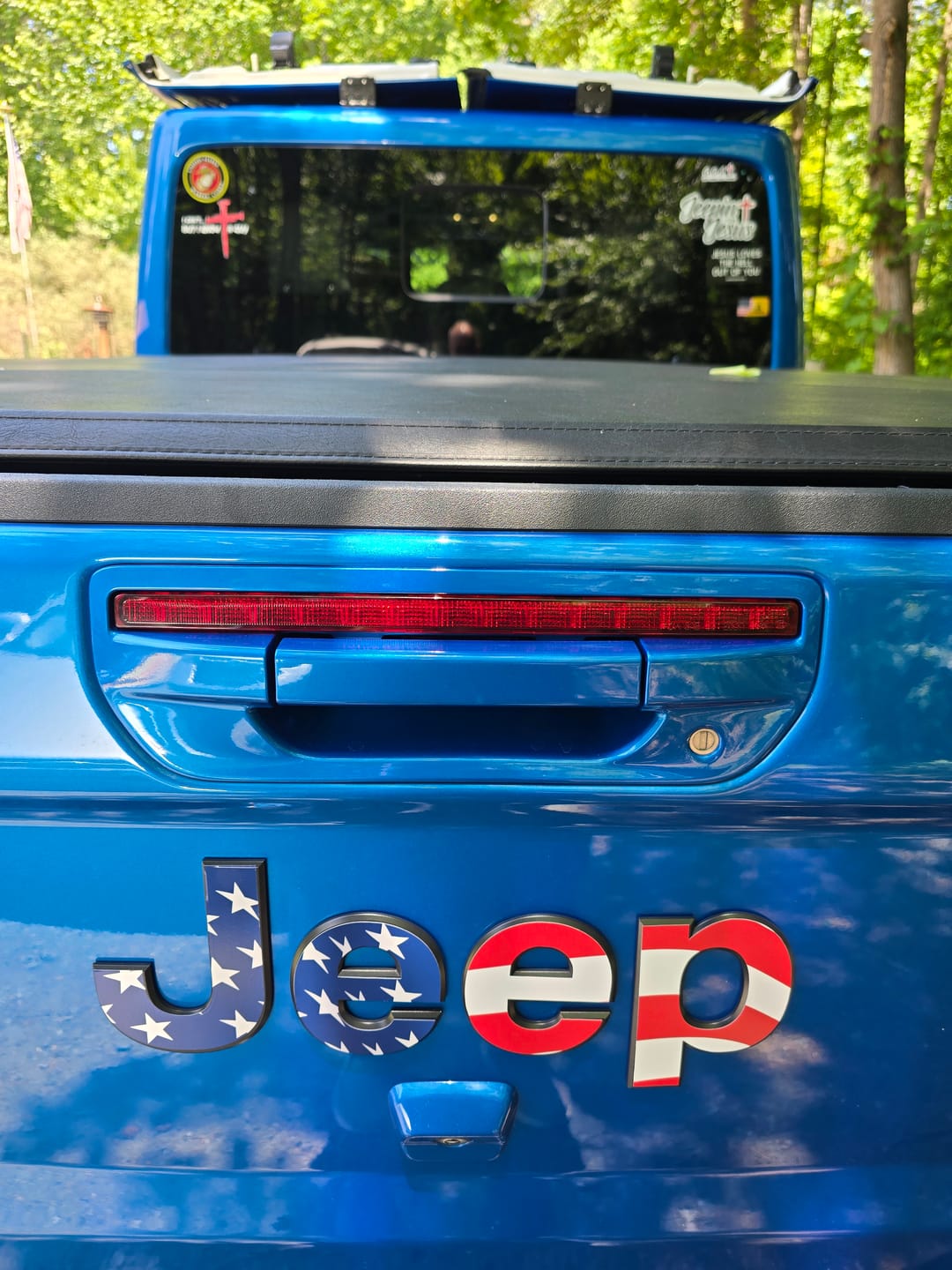 Customer photo review of JEEP Gladiator Emblem Overlay Decal Set | Fits 2020+ Jeep Gladiator