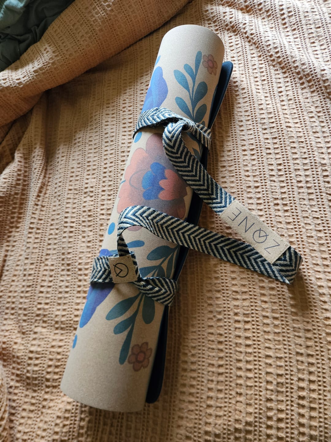 Customer photo review of Jute Yoga Strap in Black/Natural 140cm