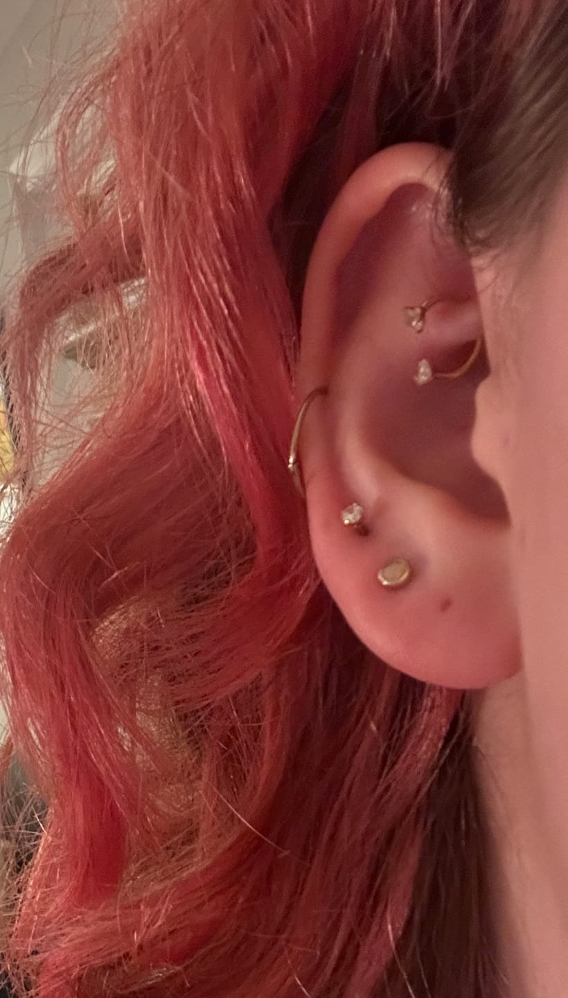 Customer photo review of Roxi U hoop gold