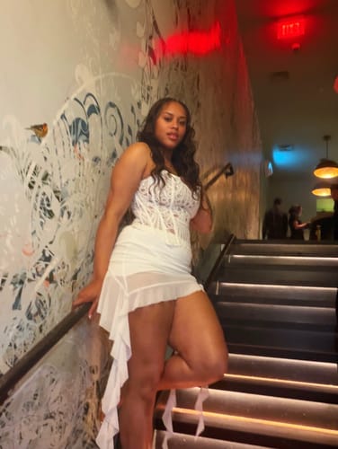 Customer photo review of Pearl Seduction (2 Colors)