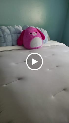 Customer video review of MarshMellow Comforter