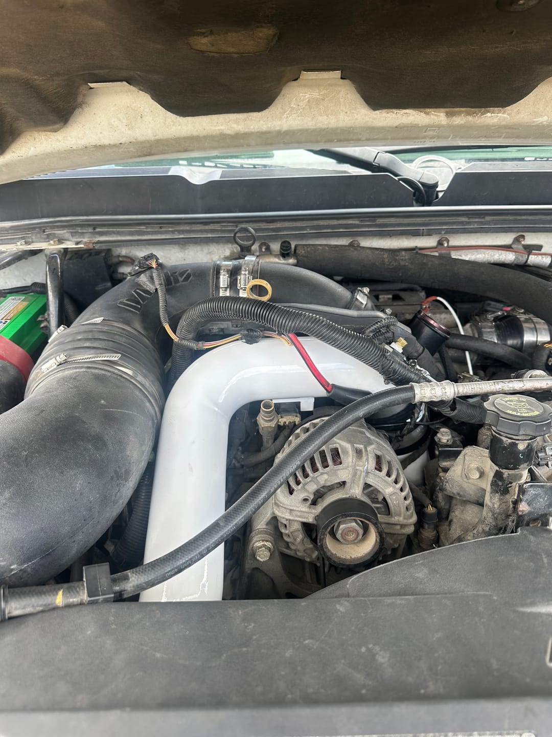 Customer photo review of 2006-2010 Duramax Max Flow Bridge & Cold Side Tube (Behind Alt) (004-HSP)