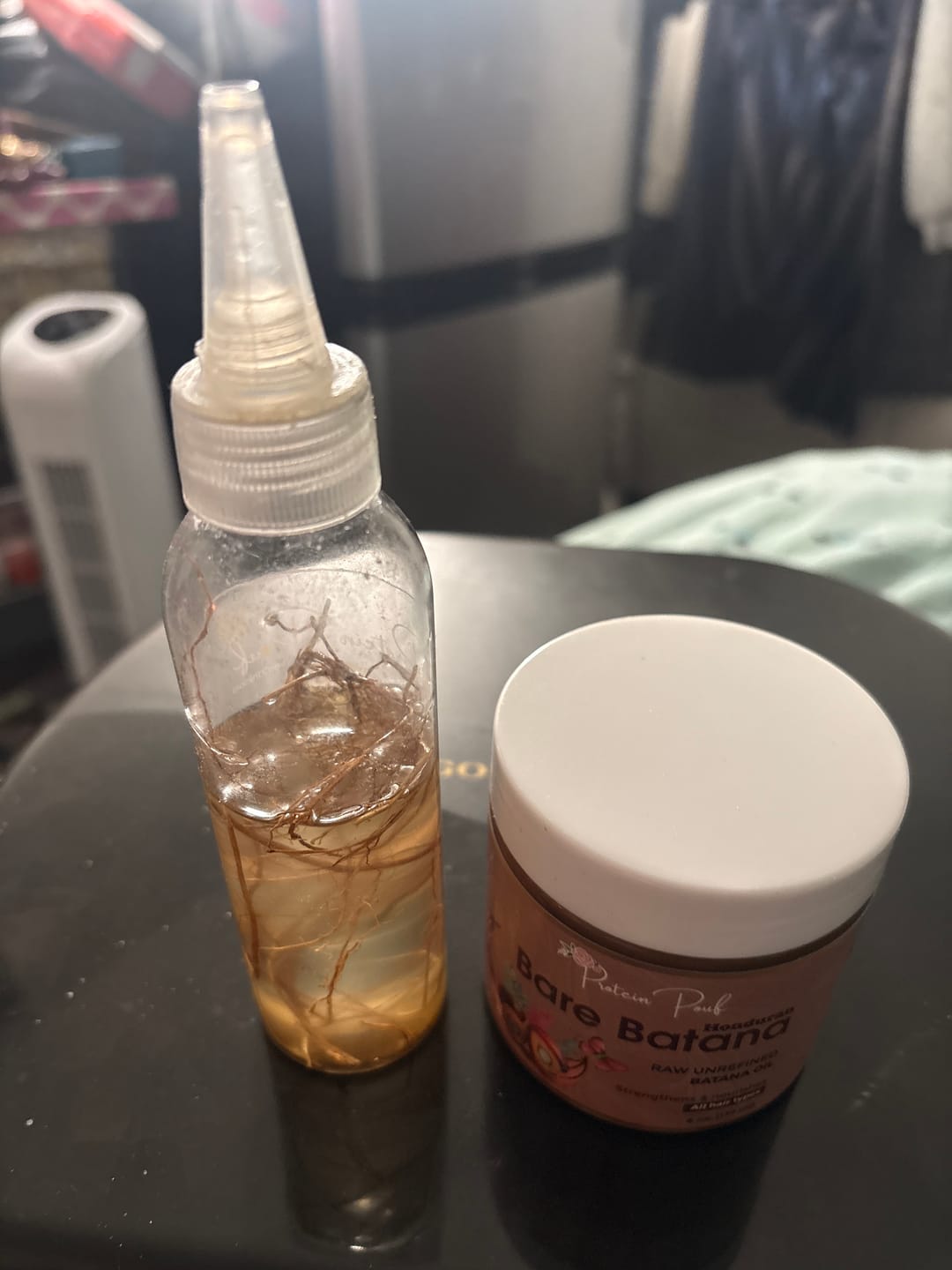 Customer photo review of Best of Both Worlds Growth Oils: Honduran Batana & Indian Ayurvedic Oil | 2 sizes