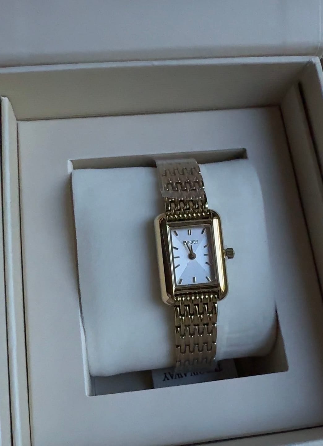 Customer photo review of Olivia Petite Gold White