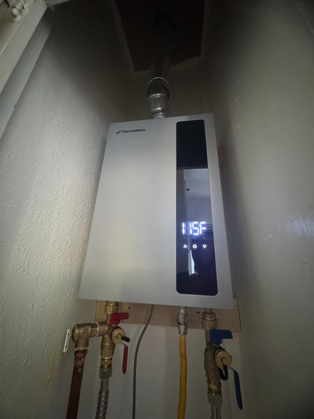 Customer photo review of 4.05 GPM Residential Natural Gas Tankless Water Heater