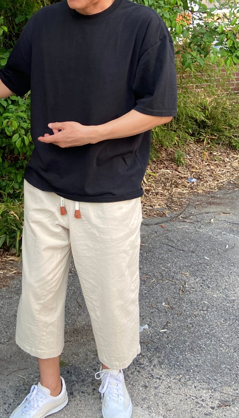 Customer photo review of Sekino Wide Cropped Pants 2.0
