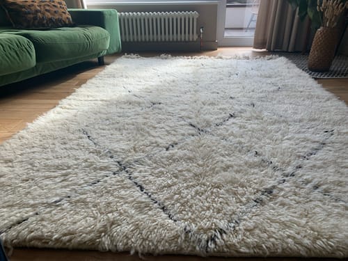 Customer photo review of Custom Beni Ourain Rug | Navy Blue and White Chevron Geometric