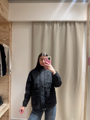Customer photo review of Puffa Quilted Estrellas Black