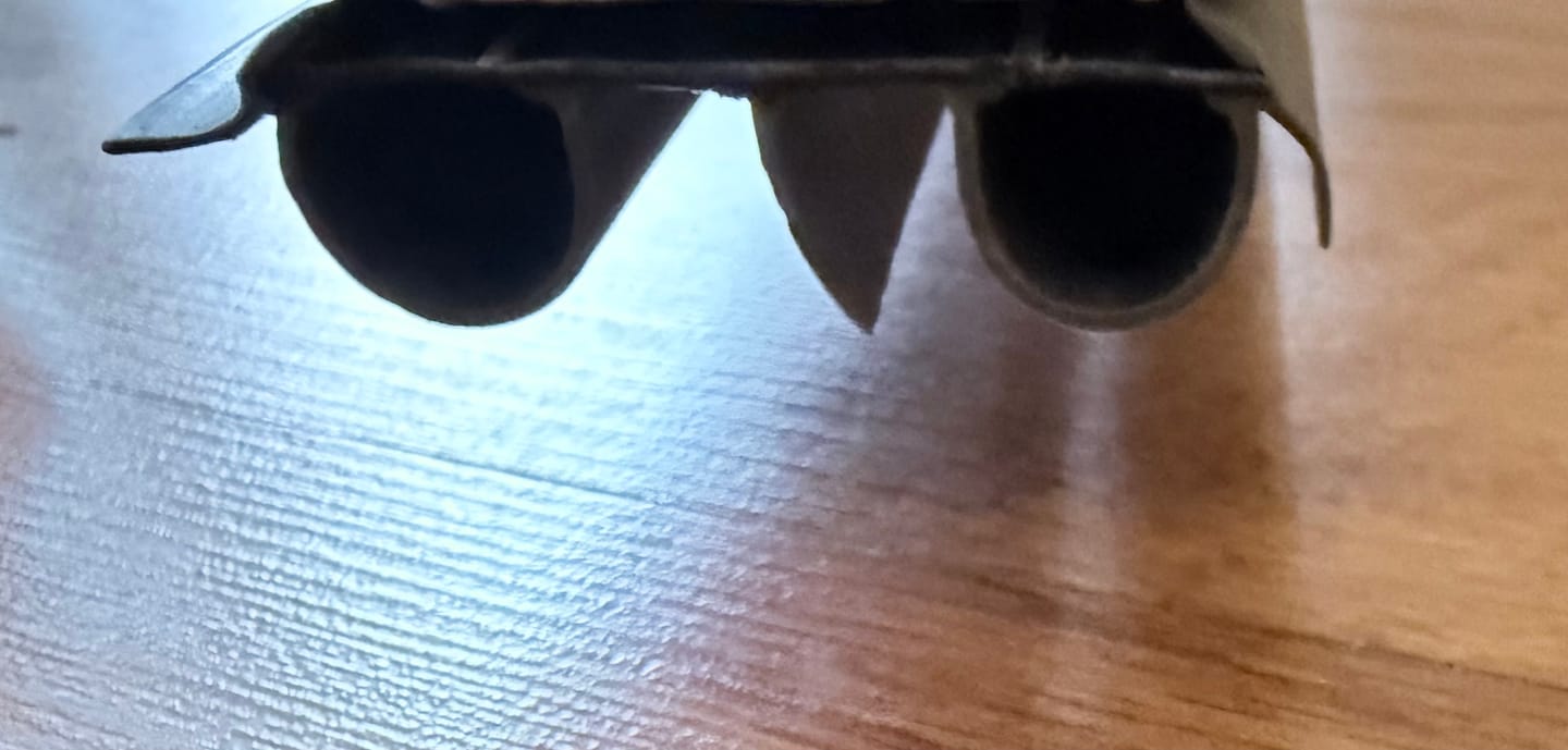 Customer photo review of Universal 7/8" Between Darts Drive-On Door Sweep (dual bulbs)