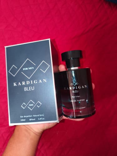 Reseña con foto de un cliente sobre Perfume L'orientale Fragrances KARDIGAN BLEU 100ml EDP